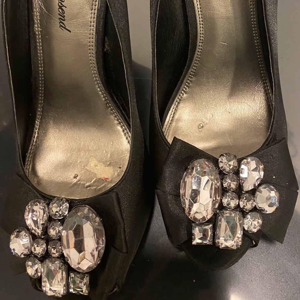Lulu Townsand black heels